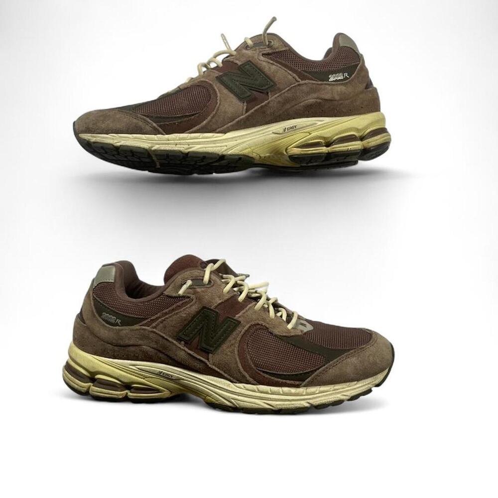New balance 2002r rich oak
